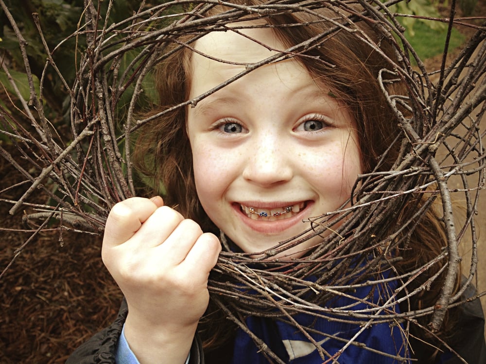Whole Earth Nature School Logo