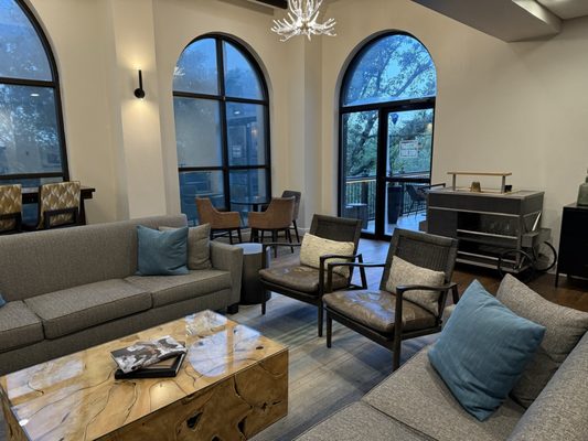 Renaissance Austin Hotel by null