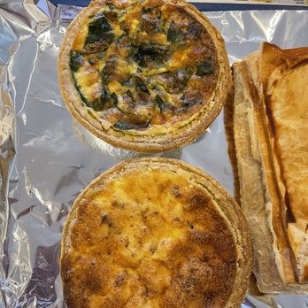 Breadologie Bakery - Spinach and onion quiches - Bakeries Near Me - Granada Hills, California