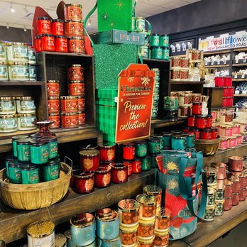 Bath & Body Works - Candle Stores Near Me - Leesburg, Virginia Bath & Body Works - Candle Stores Near Me - Leesburg, Virginia