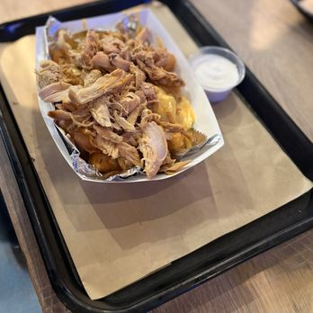 I Smell Bacon - Tumbleweed Tator Tots with chicken - Smokehouse Near Me - Hoffman Estates, Illinois
