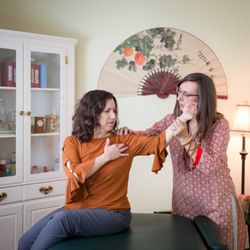 Bartlett Acupuncture & Herbal Medicine - Dr. Kathleen Bartlett, DACM, MSTOM, LAc, Shoulder pain