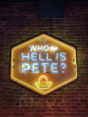 Pete's Dueling Piano Bar by null