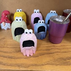 "Yip-yip-yip-yip-yip... Uh-huh! Uh-huh! IYKYK!
