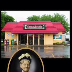 Grandma’s Saloon & Grill - Virginia - Front
