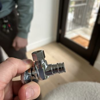 Homeservice Plumbers - Shut off valve. I replaced three in total - Plumbing Near Me - Bellevue, Washington Homeservice Plumbers - Shut off valve. I replaced three in total - Plumbing Near Me - Bellevue, Washington
