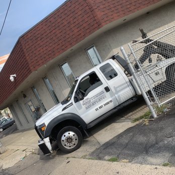 4D Towing - Don't ever allow yourself to be stranded. Call or text me for a tow. 2672715741 - Towing Near Me 4D Towing - Don't ever allow yourself to be stranded. Call or text me for a tow. 2672715741 - Towing Near Me