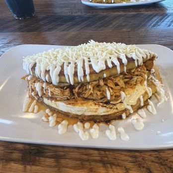 Los Verdes 88 - Chicken Cachapas - Colombian Near Me - Miami, Florida Los Verdes 88 - Chicken Cachapas - Colombian Near Me - Miami, Florida