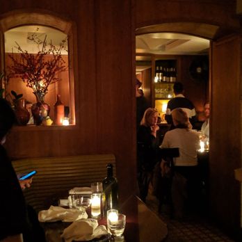Cervo's - Interior - Seafood Near Me - New York, New York