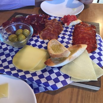 Patio Tapas and Beer - Charcuterie Board, small - Tapas/Small Plates Near Me - Boca Raton, Florida