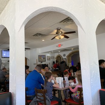 Chilango Express - Busy Saturday lunch - interior from corner booth - Mexican Near Me - West Allis, Wisconsin