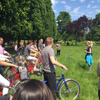 Fat Tire Tours - Robin and our tour group! - Bike tours Near Me - Paris, 75