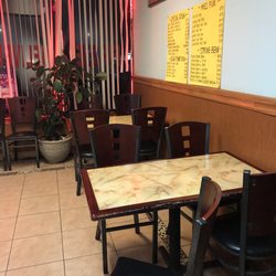 Fu Wai Chinese Restaurant - Seating area