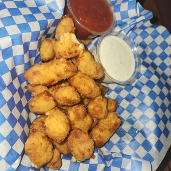 Casey Jones Grill - Average cheese curds - Pubs Near Me - Phoenix, Arizona Casey Jones Grill - Average cheese curds - Pubs Near Me - Phoenix, Arizona