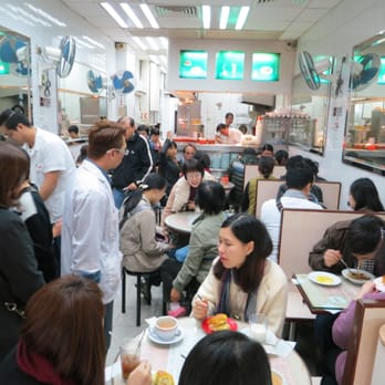 金鳳茶餐廳 - Crowded and tiny dining space - Hong Kong Style Cafe Near Me - Hong Kong, HK