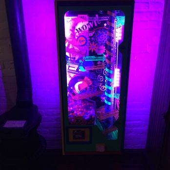 Ballyhoo - Ice Cream & Frozen Yogurt Near Me - West Pittston, Pennsylvania Ballyhoo - Ice Cream & Frozen Yogurt Near Me - West Pittston, Pennsylvania