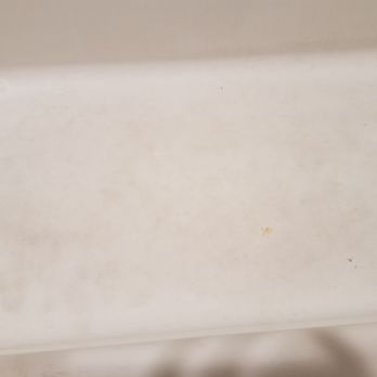 Inn At Highway 1 - Dirty bath tub - Hotels Near Me - Lompoc, California