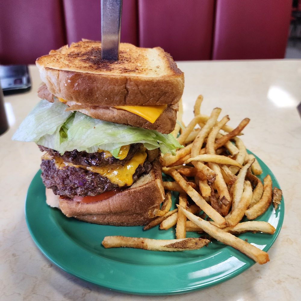 Freakshows Burger, Wings And Burritos Logo