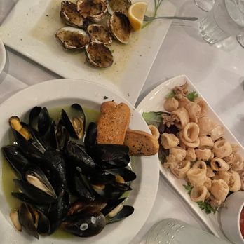 Ponte Vecchio Restaurant - Seafood appetizers - Italian Near Me - Brooklyn, New York Ponte Vecchio Restaurant - Seafood appetizers - Italian Near Me - Brooklyn, New York