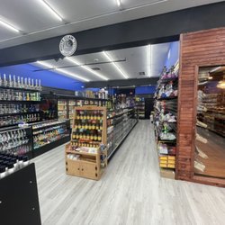 Evolve Smoke Shop