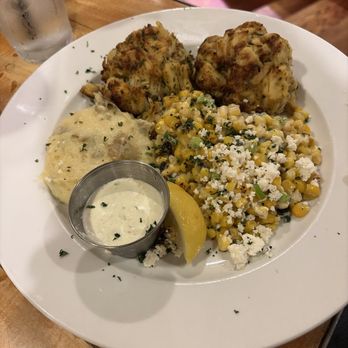 Boatyard Bar & Grill - World's Best Crab Cake Dinner - Seafood Near Me - Annapolis, Maryland Boatyard Bar & Grill - World's Best Crab Cake Dinner - Seafood Near Me - Annapolis, Maryland