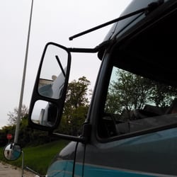Kingsley Moving Systems - Busted mirror