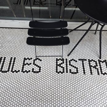 Jules Bistro - French Near Me - Toronto, Ontario