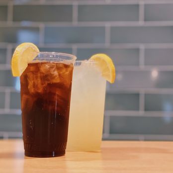 Flip The Bird - two glasses of iced tea with lemon wedges - Chicken Shop Near Me - Swampscott, Massachusetts Flip The Bird - two glasses of iced tea with lemon wedges - Chicken Shop Near Me - Swampscott, Massachusetts