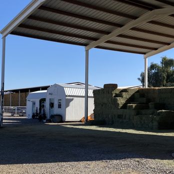 Honeybrook Farm Store - Small shop on the farm - Farms Near Me - Gilbert, Arizona