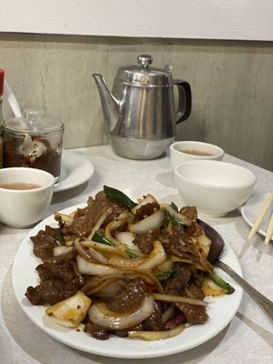 Ling Ling Cuisine Restaurant by null