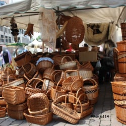 Wochenmarkt Am Rathaus - Wochenmarkt am Rathaus, Chemnitz - Korbmacher -