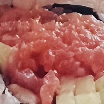 Ocean Sushi - Close-up of spicy tuna cut roll - Sushi Bars Near Me - West Hollywood, California Ocean Sushi - Close-up of spicy tuna cut roll - Sushi Bars Near Me - West Hollywood, California