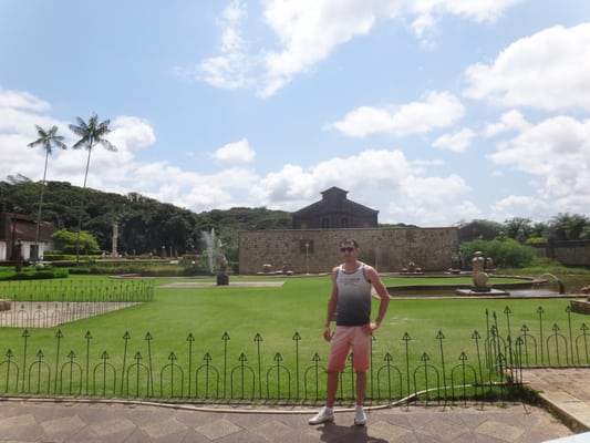 Oficina Ceramica Francisco Brennand by null