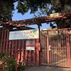 Holistic Honu Wellness Center - street parking in front of this gate