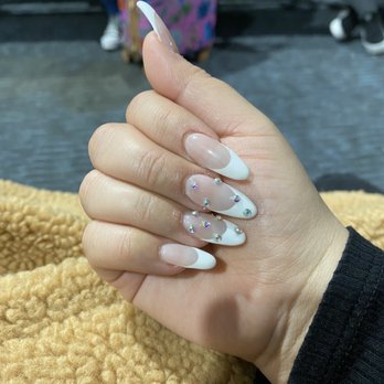 Vista Nail Spa - Full set w/French tips - Nail Salons Near Me - San Leandro, California Vista Nail Spa - Full set w/French tips - Nail Salons Near Me - San Leandro, California