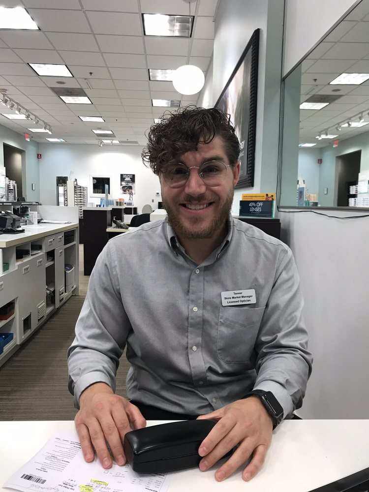 LENSCRAFTERS 12 Reviews 3501 S Tamiami Trail, Sarasota, Florida