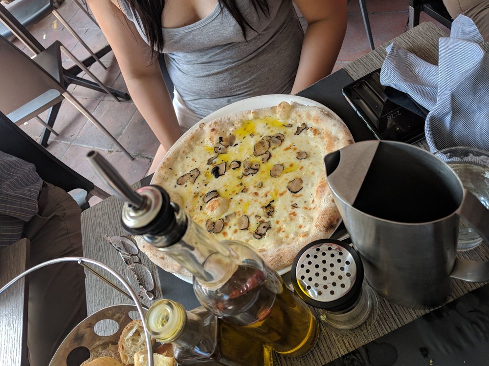 LA FAVOLA 76 Photos & 108 Reviews Italian 13 cours Saleya, Nice, France Restaurant