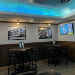 Pub 64 - Inside