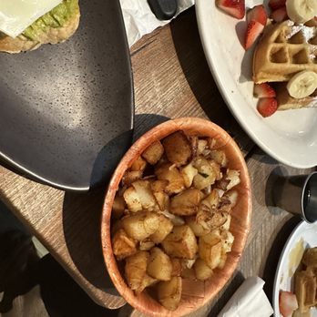 Minias Breakfast And Lunch - Breakfast & Brunch Near Me - Montclair, New Jersey Minias Breakfast And Lunch - Breakfast & Brunch Near Me - Montclair, New Jersey