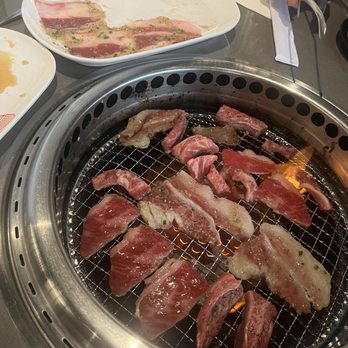 Gyubee Japanese Grill - Assorted beefs - Japanese Near Me - Markham, Ontario