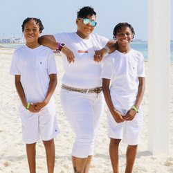 Select World Travel Group - All white beach pics.
