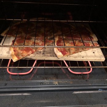 CHOMP Delivery - Had to reheat the pizza - Food Delivery Services Near Me - North Liberty, Iowa