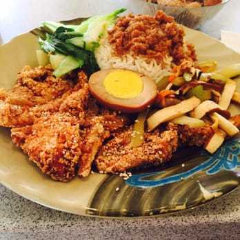 Coco's Cafe - Fried chicken breast entree - Taiwanese Near Me - Sugar Land, Texas