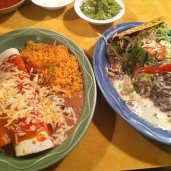 Fiesta Ranchera Mexican Restaurant - El Combo Special Combination - Mexican Near Me - Bloomington, Illinois Fiesta Ranchera Mexican Restaurant - El Combo Special Combination - Mexican Near Me - Bloomington, Illinois