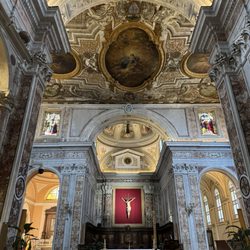Cattedrale di Sorrento - Closer view of front altar