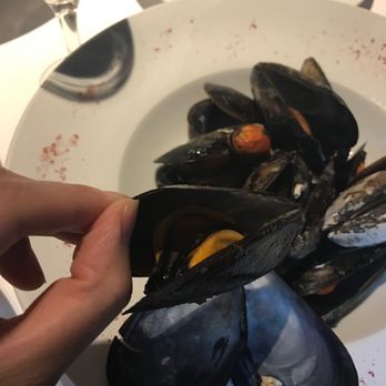 Arrocería la Valenciana - Food poisoning clams - Arroceria / Paella Near Me - Valencia, V