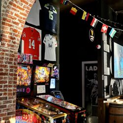London Pub - Games