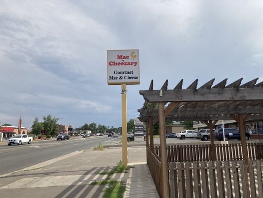 Mac & Cheezary by null