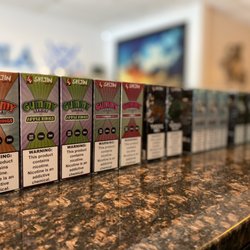 Vapor Nuvola - Who doesn't love candy flavors? Enjoy candy king? Then you've got to try the Shijin candy flavors