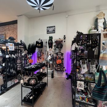 Daydream - Gift Shops Near Me - Escondido, California Daydream - Gift Shops Near Me - Escondido, California